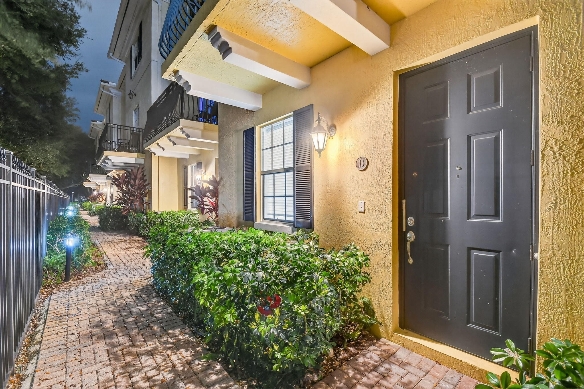 2502 N Dixie Highway 19, Lake Worth Beach Unit: 19