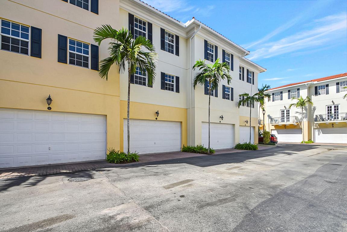2502 N Dixie Highway 19, Lake Worth Beach Unit: 19