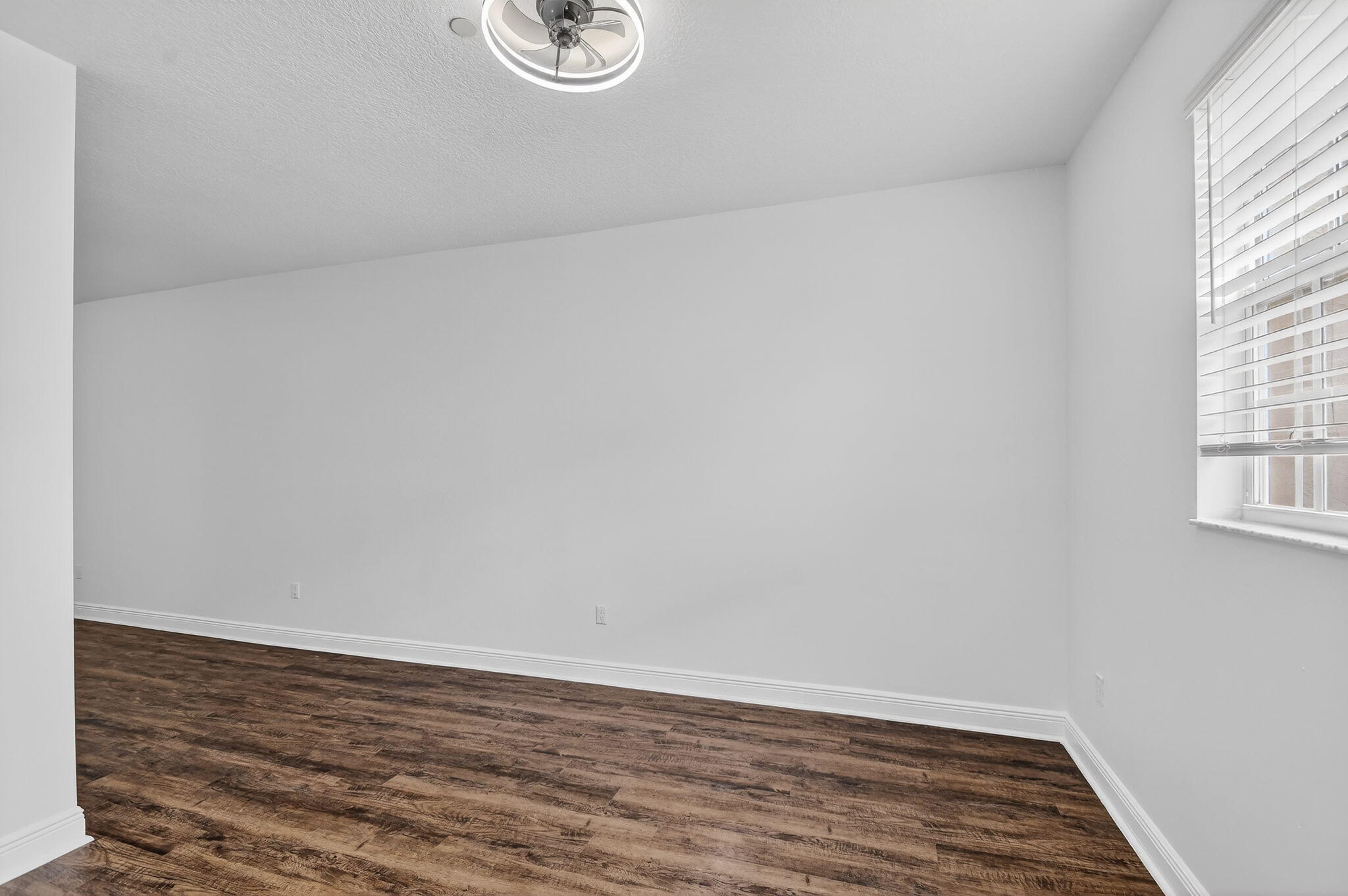 2502 N Dixie Highway 19, Lake Worth Beach Unit: 19