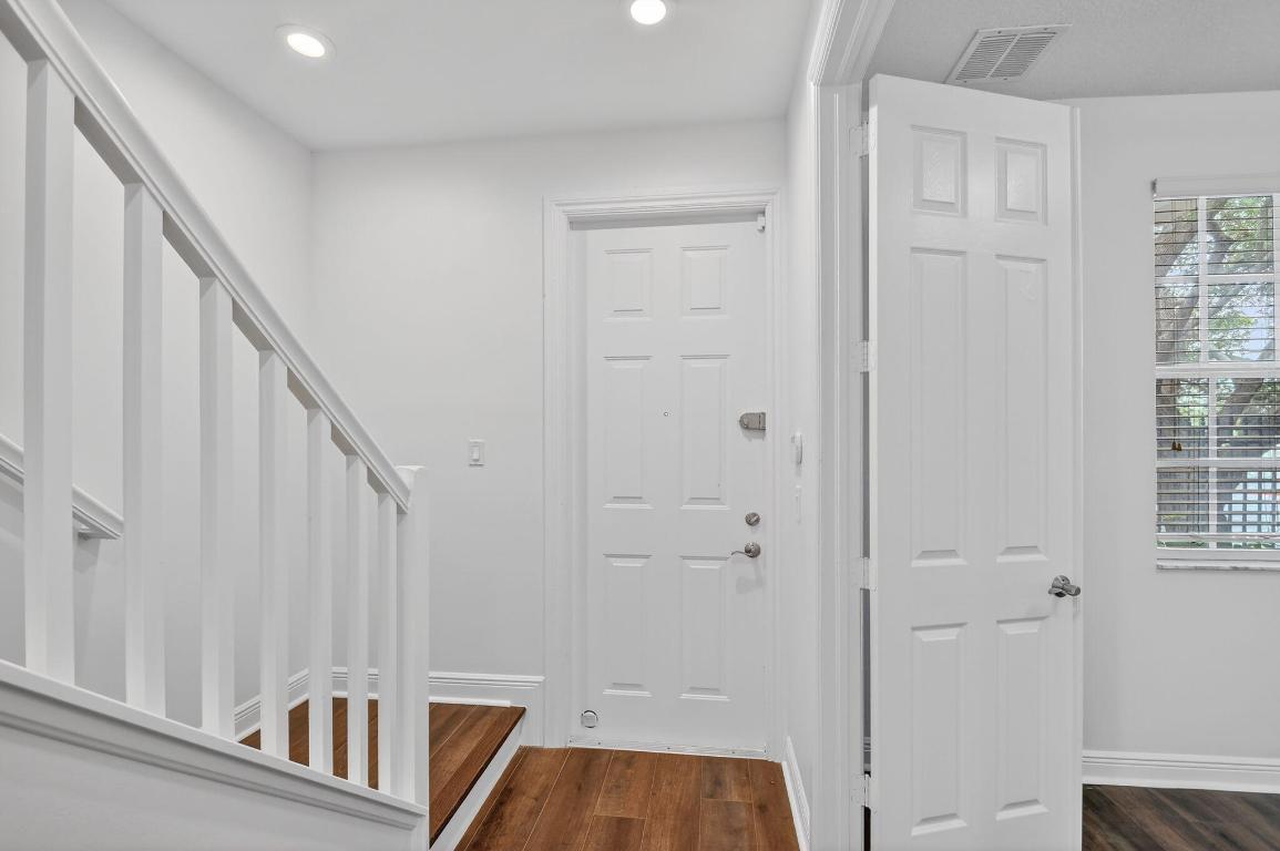 2502 N Dixie Highway 19, Lake Worth Beach Unit: 19