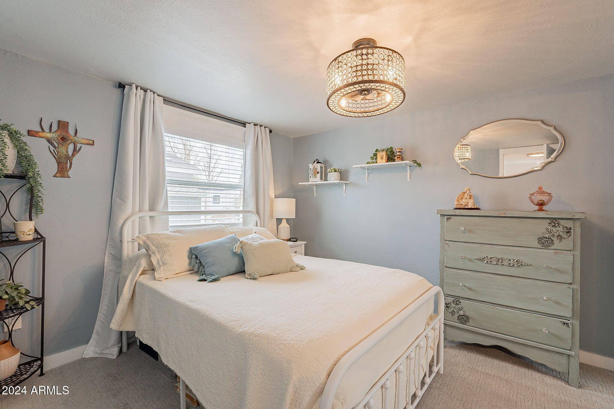 190 N CORNERSTONE Way 42