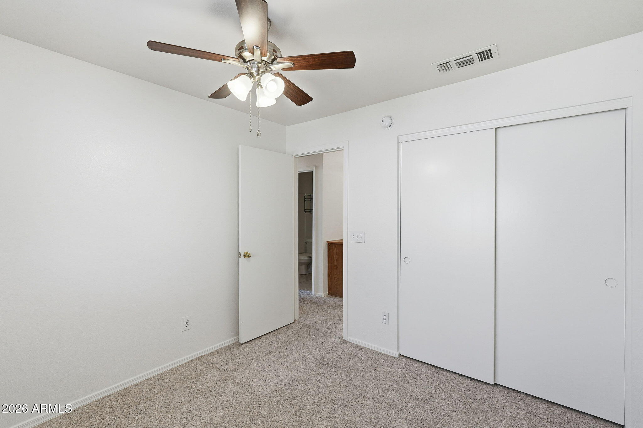 982 E CARLA VISTA Place