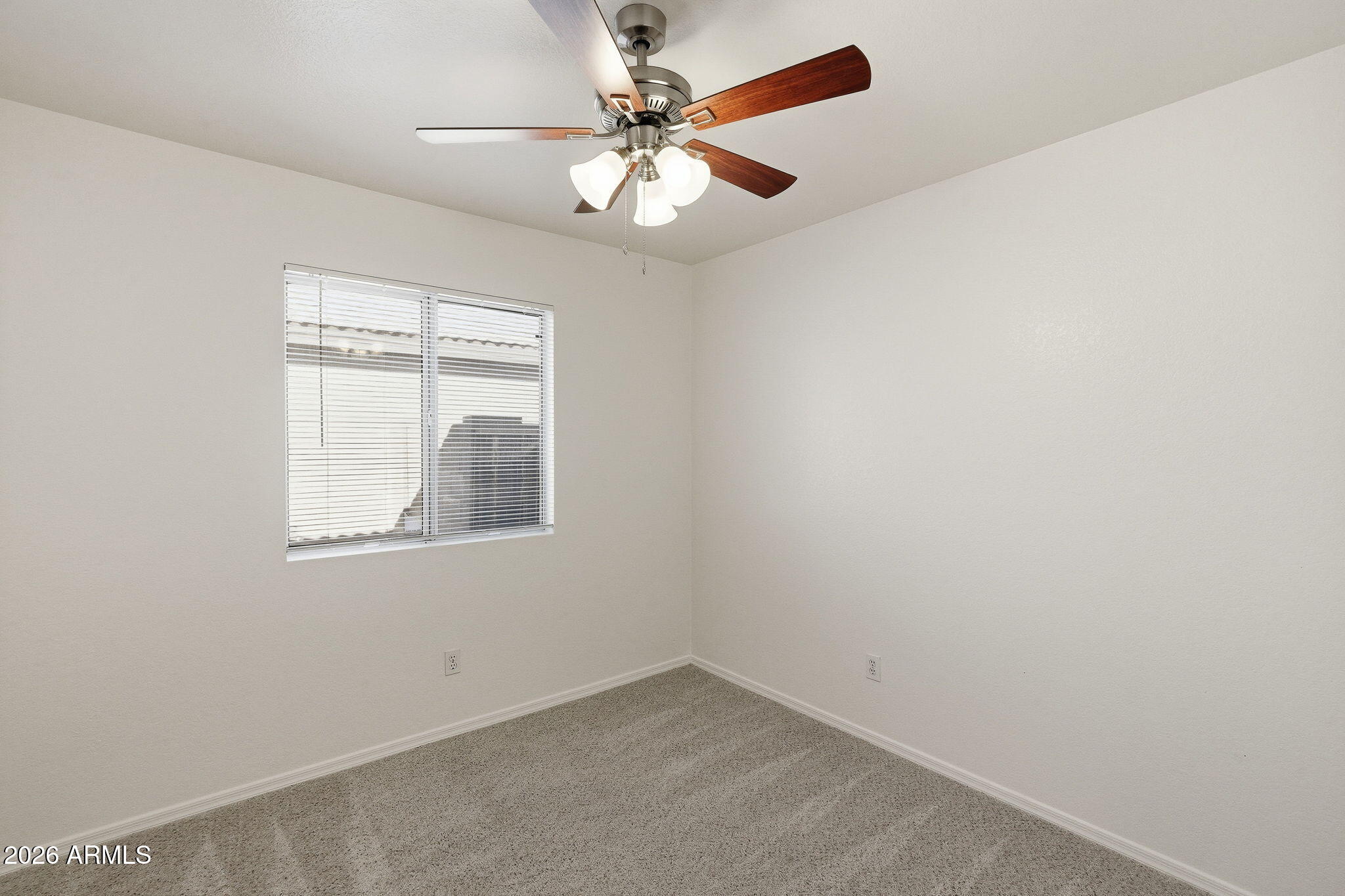 982 E CARLA VISTA Place