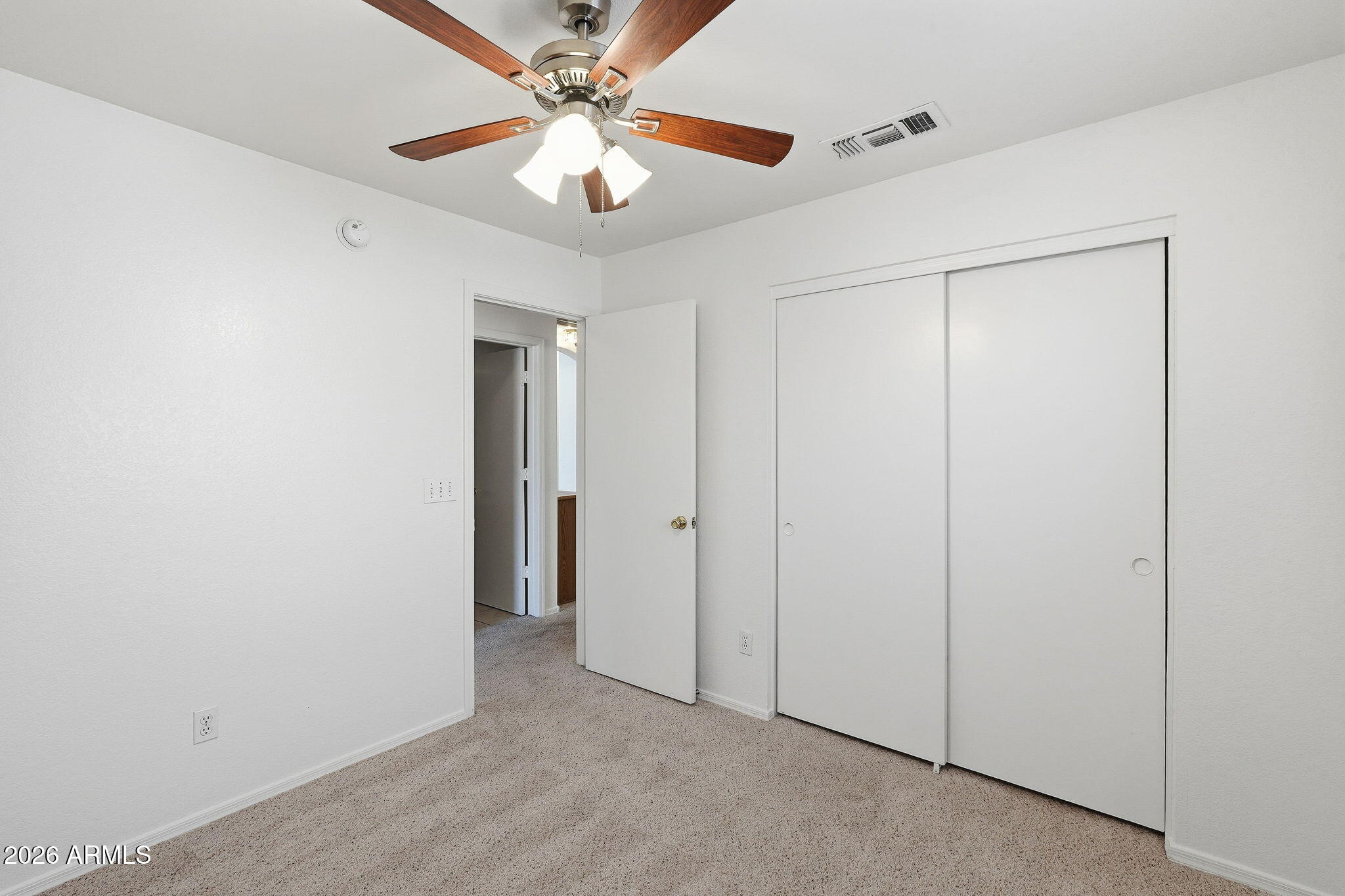 982 E CARLA VISTA Place