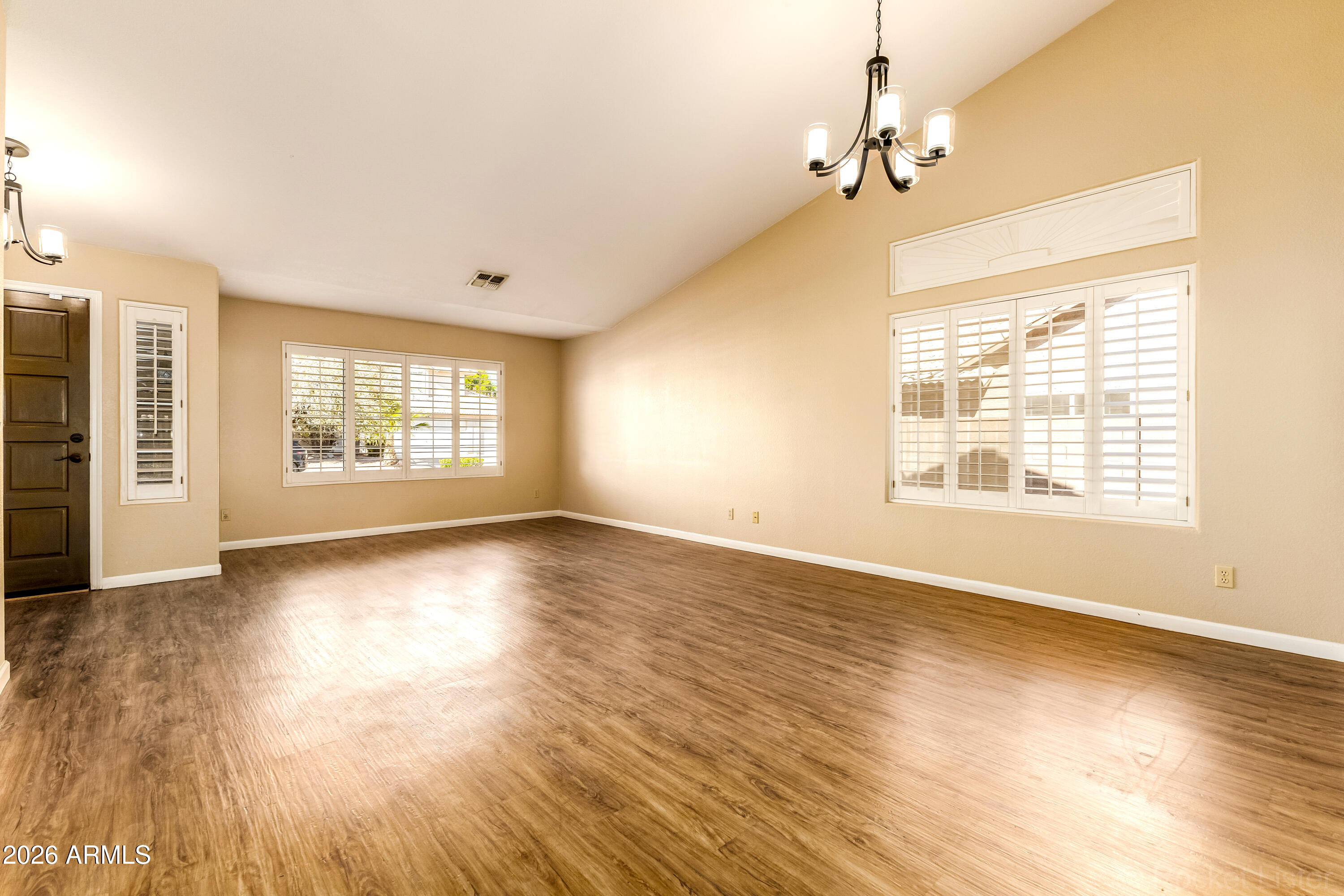 4309 E THISTLE LANDING Drive