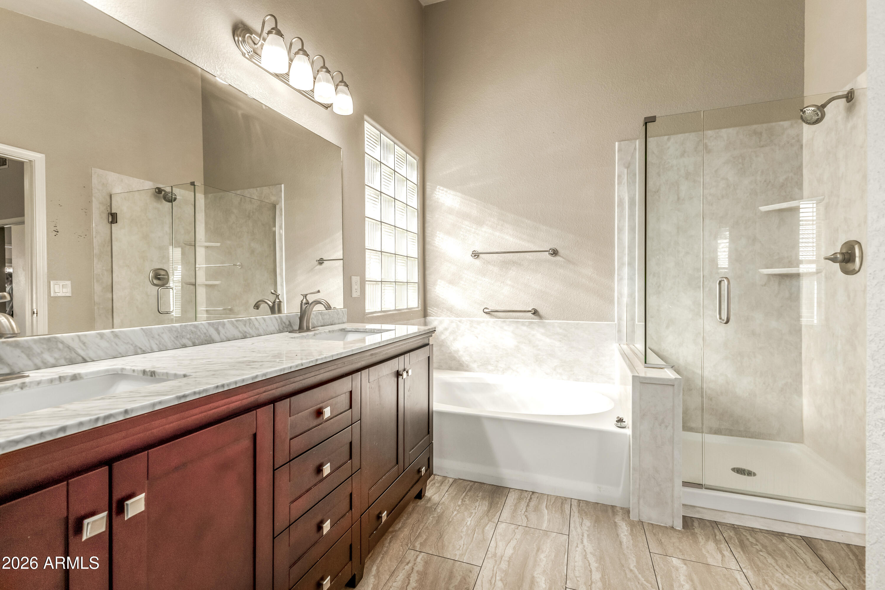 4309 E THISTLE LANDING Drive