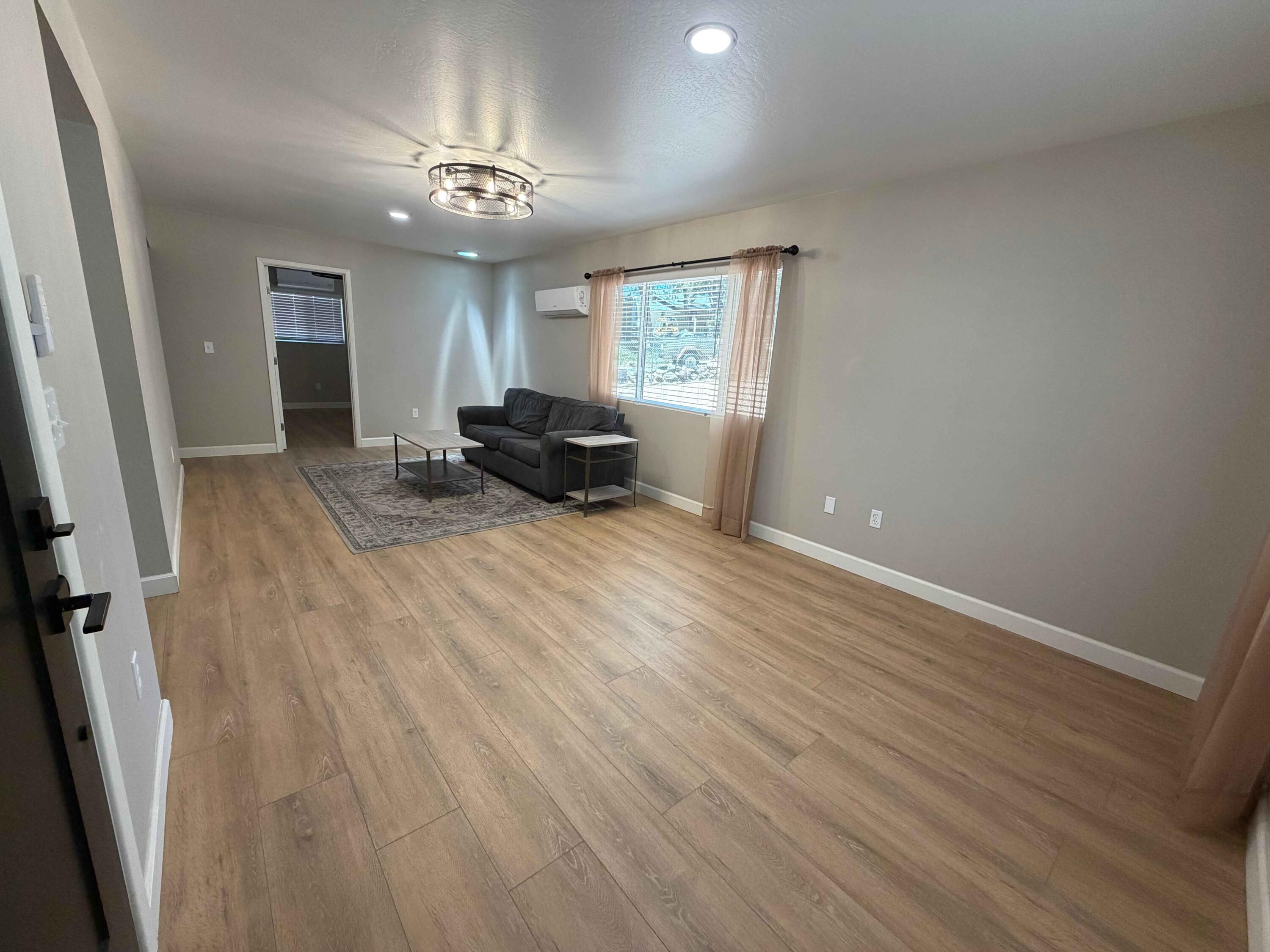 806 N Ponderosa Circle