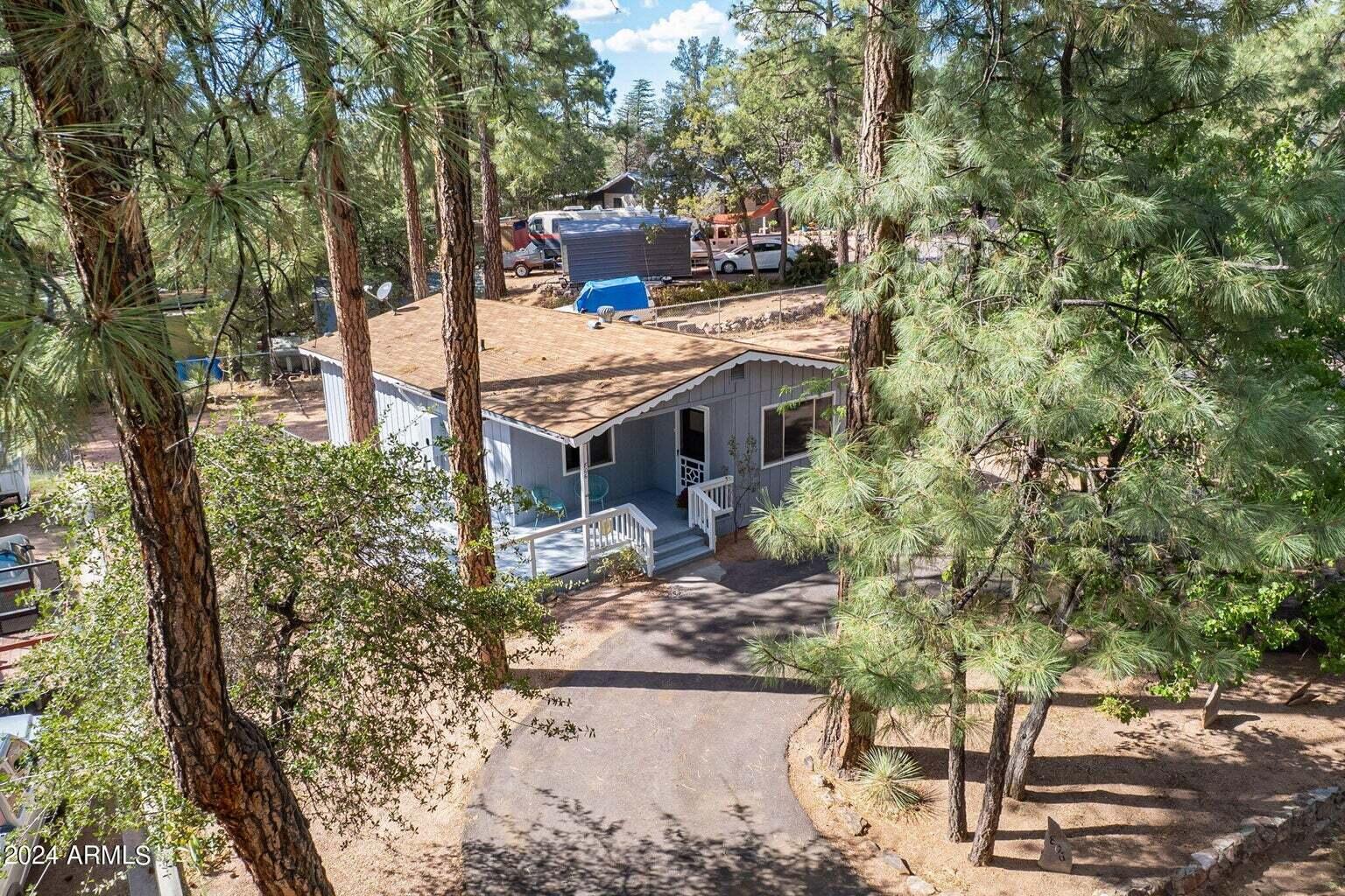 806 N Ponderosa Circle