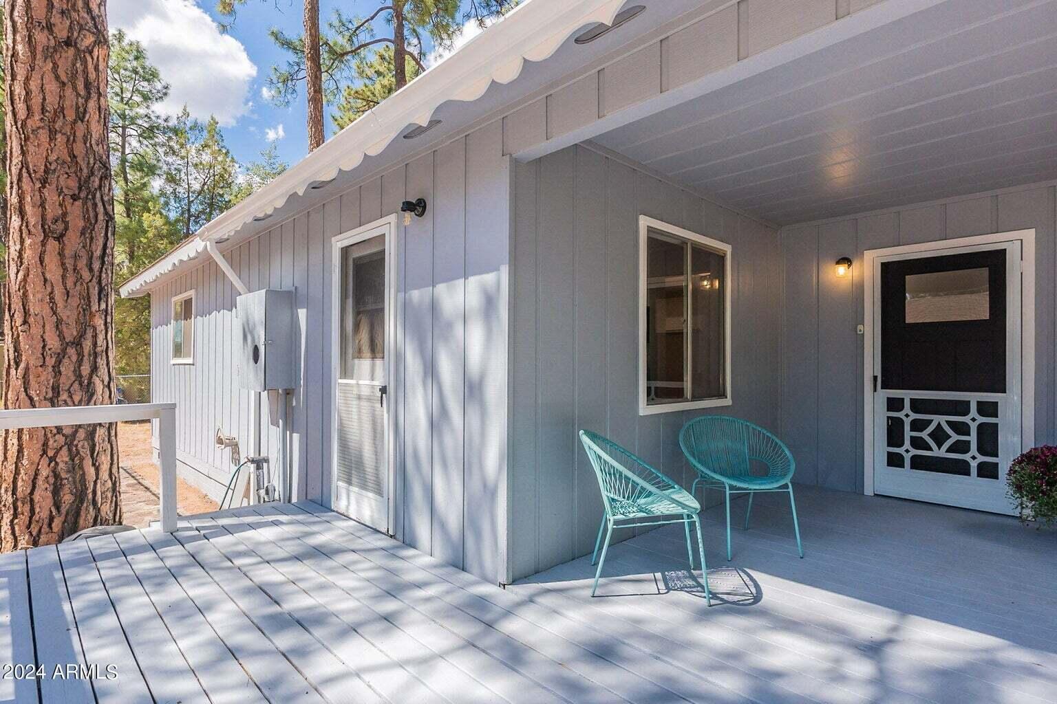 806 N Ponderosa Circle