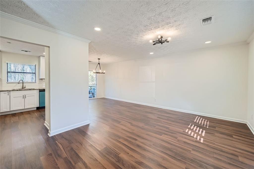 4447 FLAKES MILL Road
