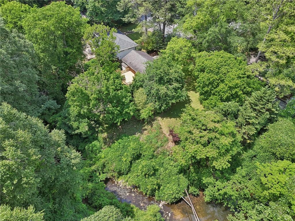 405 Lindbergh Drive NE