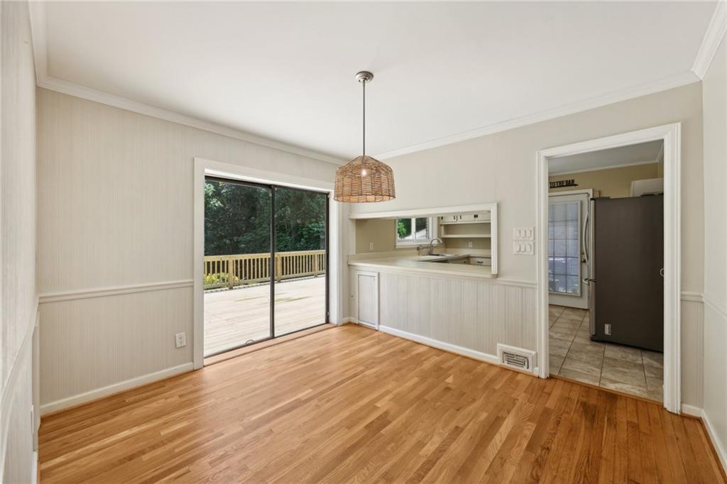405 Lindbergh Drive NE