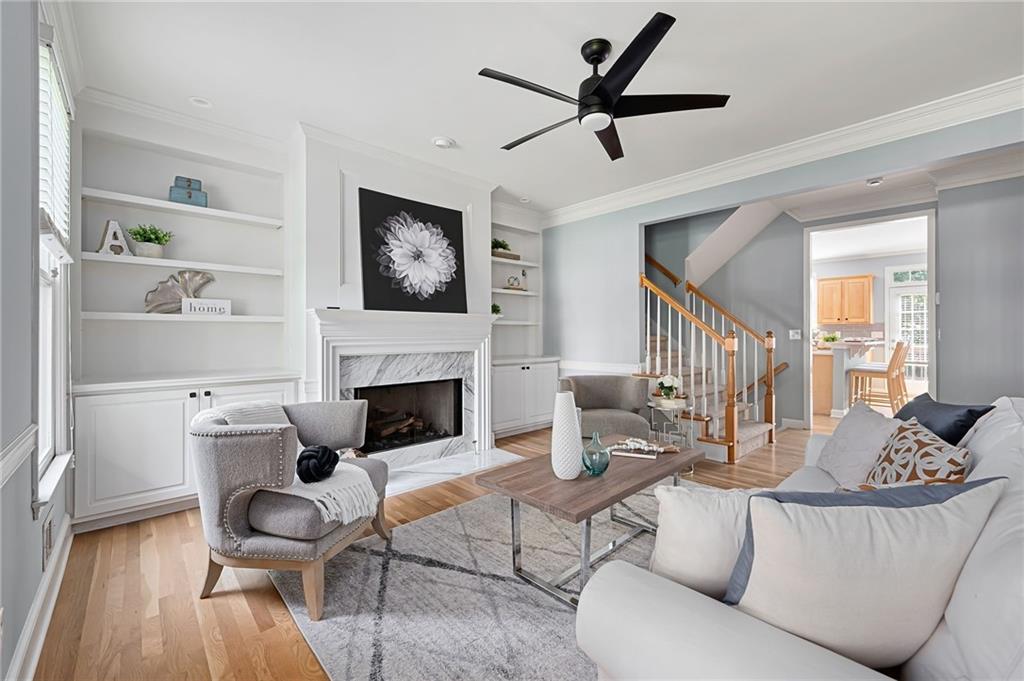 4398 Paces Point Circle SE