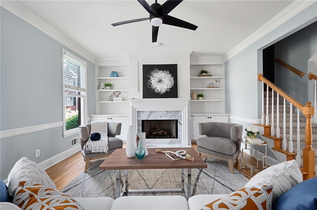 4398 Paces Point Circle SE