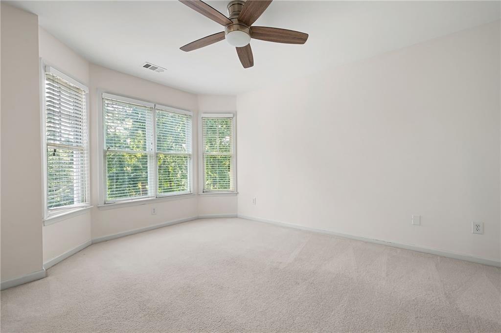 4398 Paces Point Circle SE