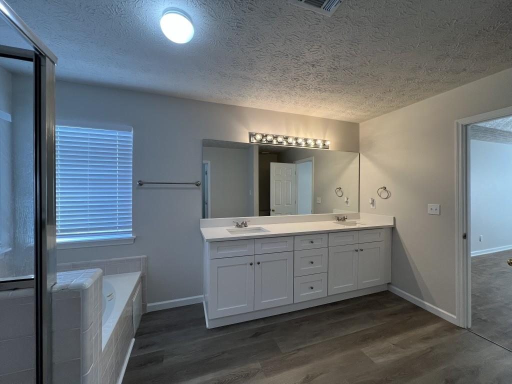3713 Cameron Hills Place