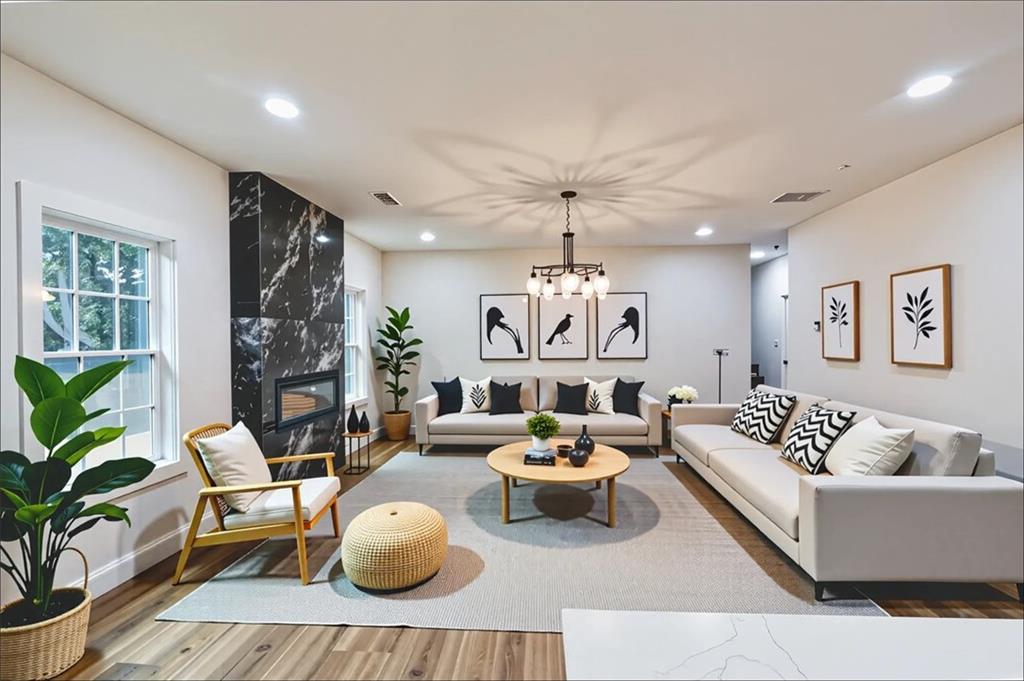 113 Neal Ave