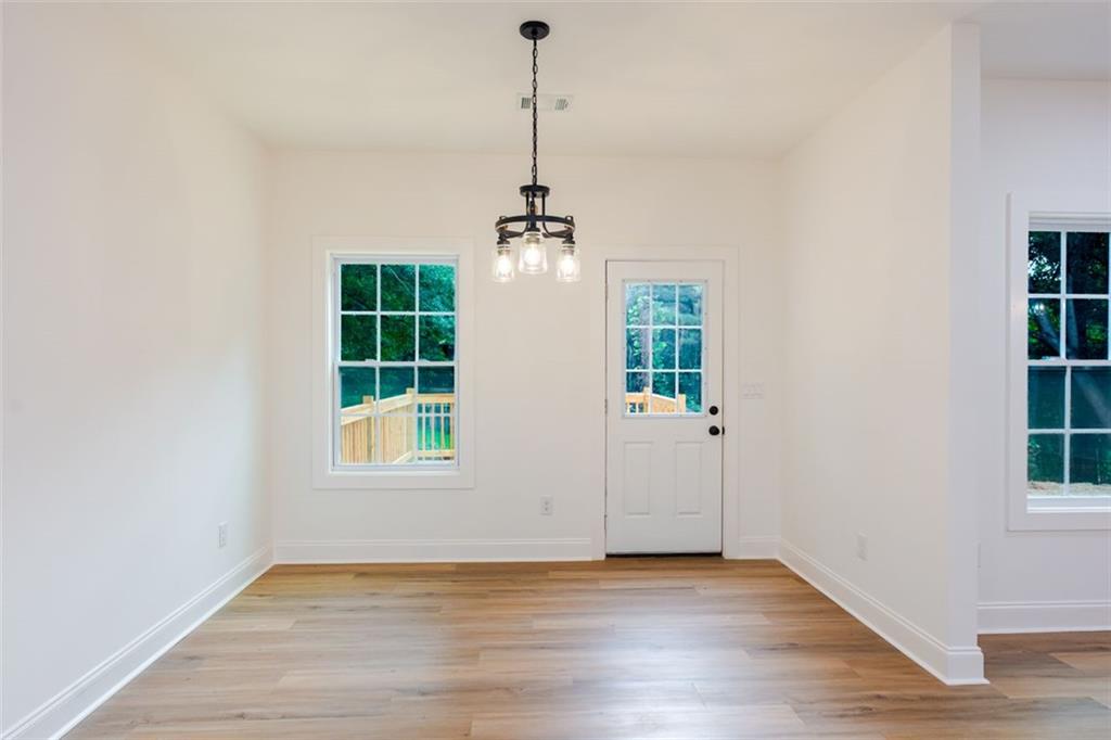 113 Neal Ave