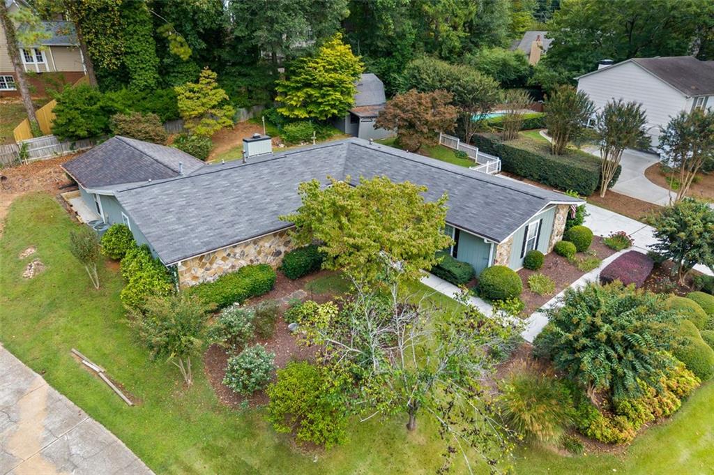 4110 OAK CREST Drive
