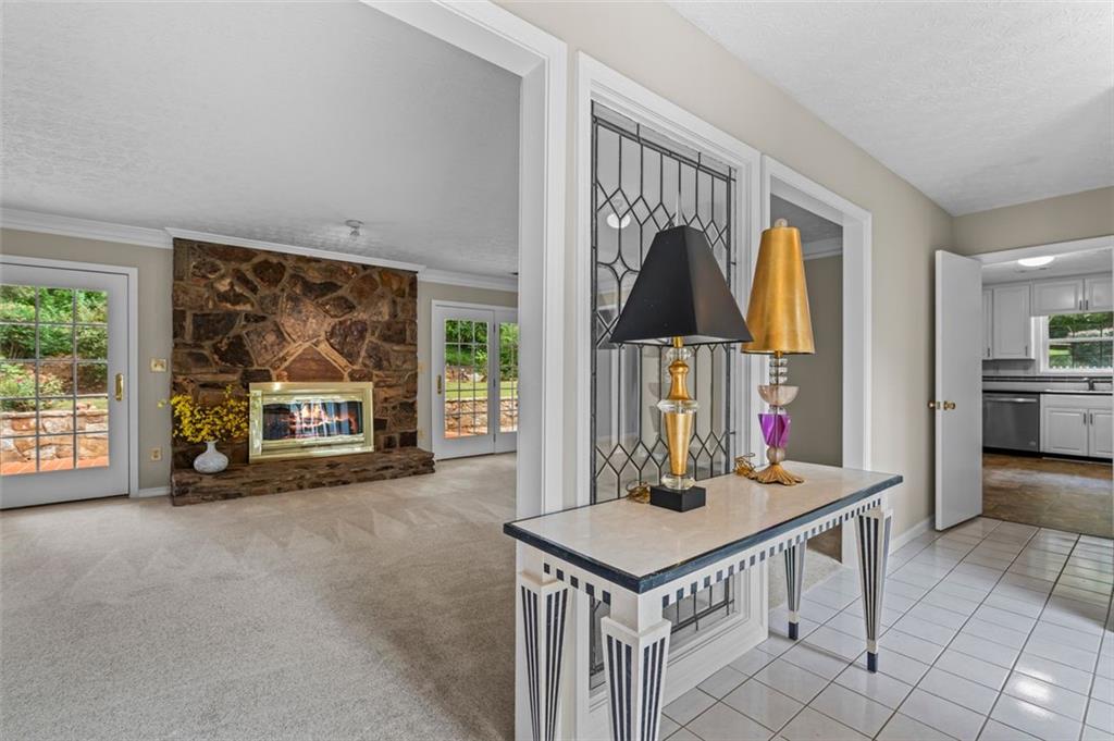 4110 OAK CREST Drive
