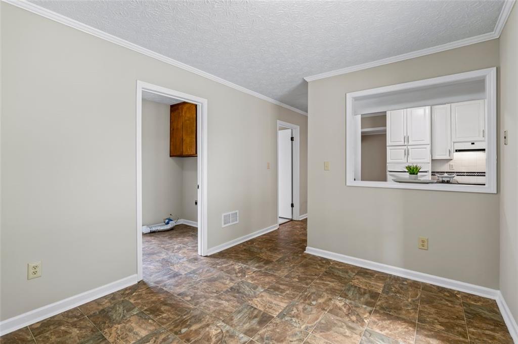 4110 OAK CREST Drive