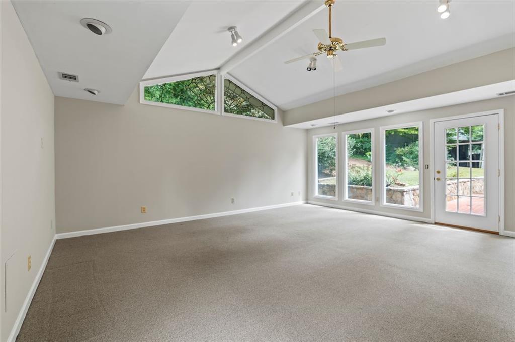 4110 OAK CREST Drive