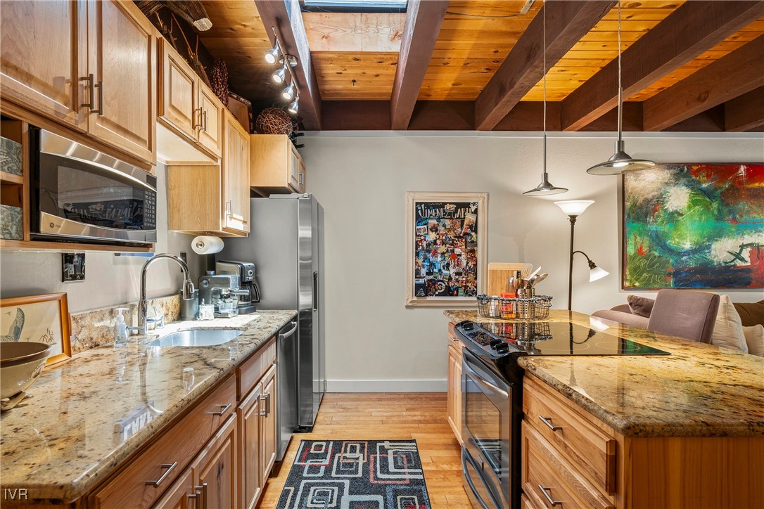 861 Southwood 24