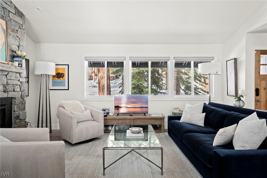 893 Donna Drive