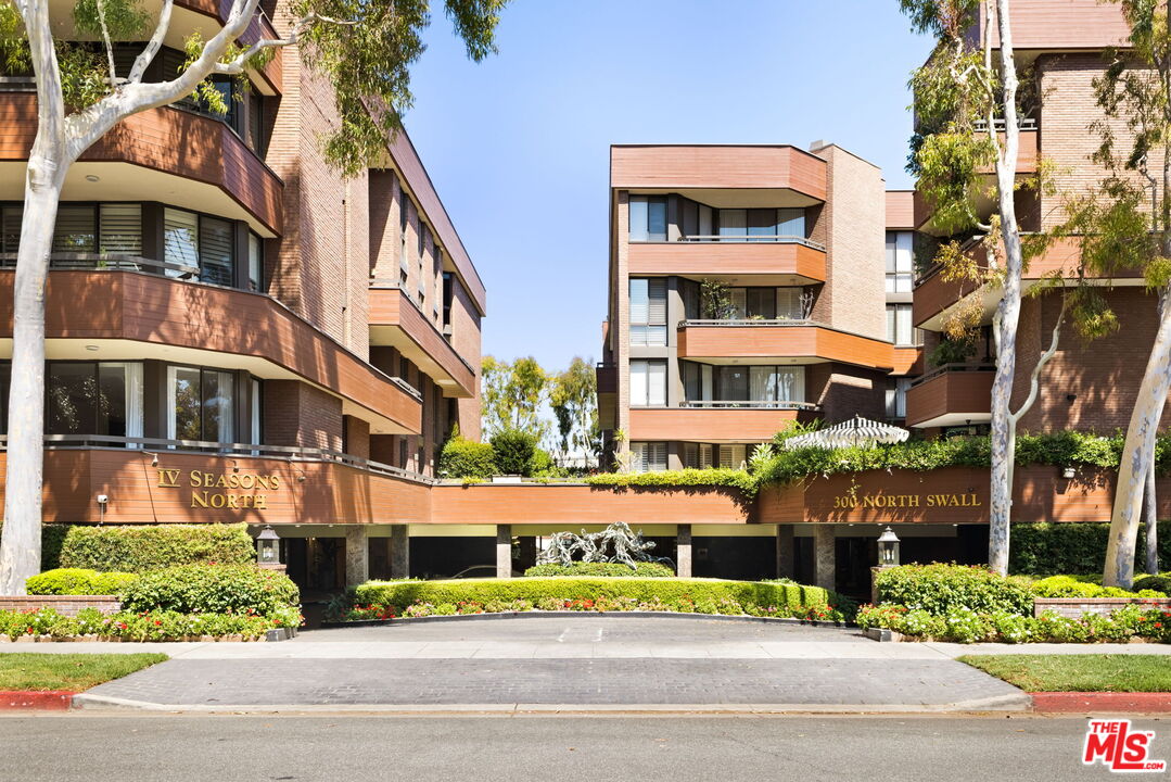 300 N Swall Dr Unit: 354