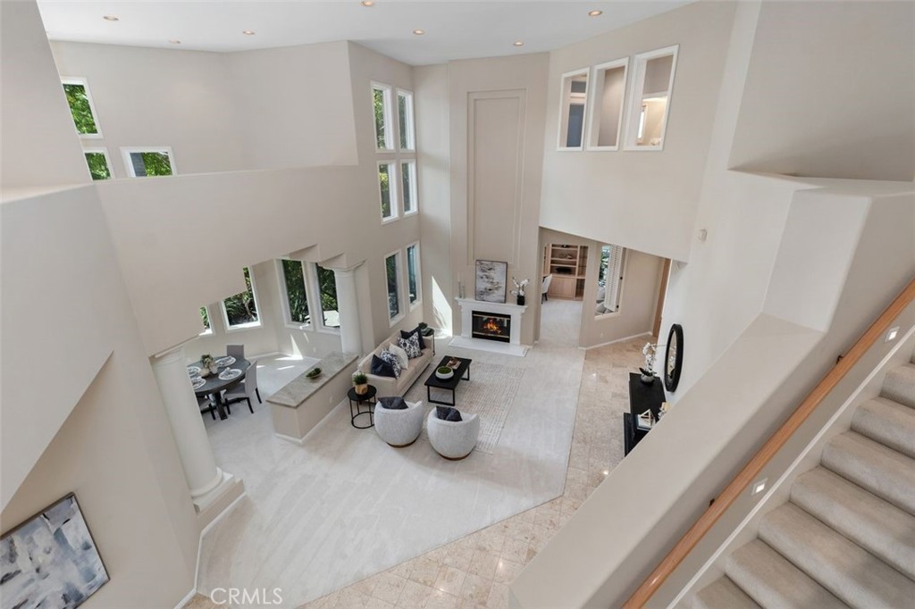 2 Newcastle Lane