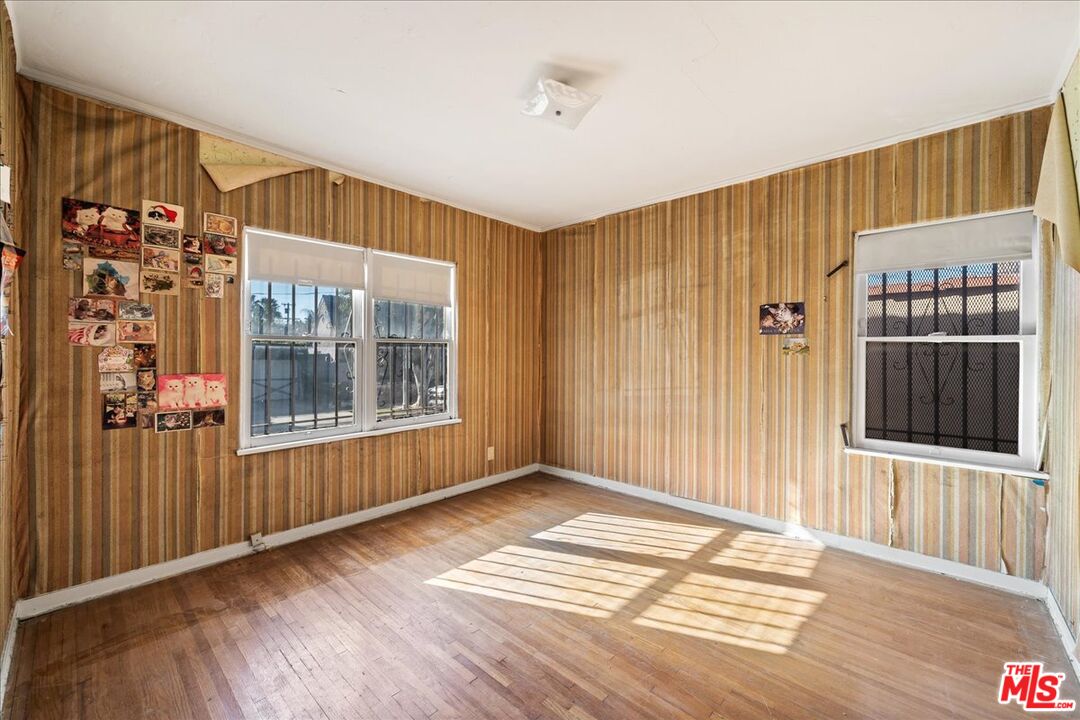 803 N Ogden Dr