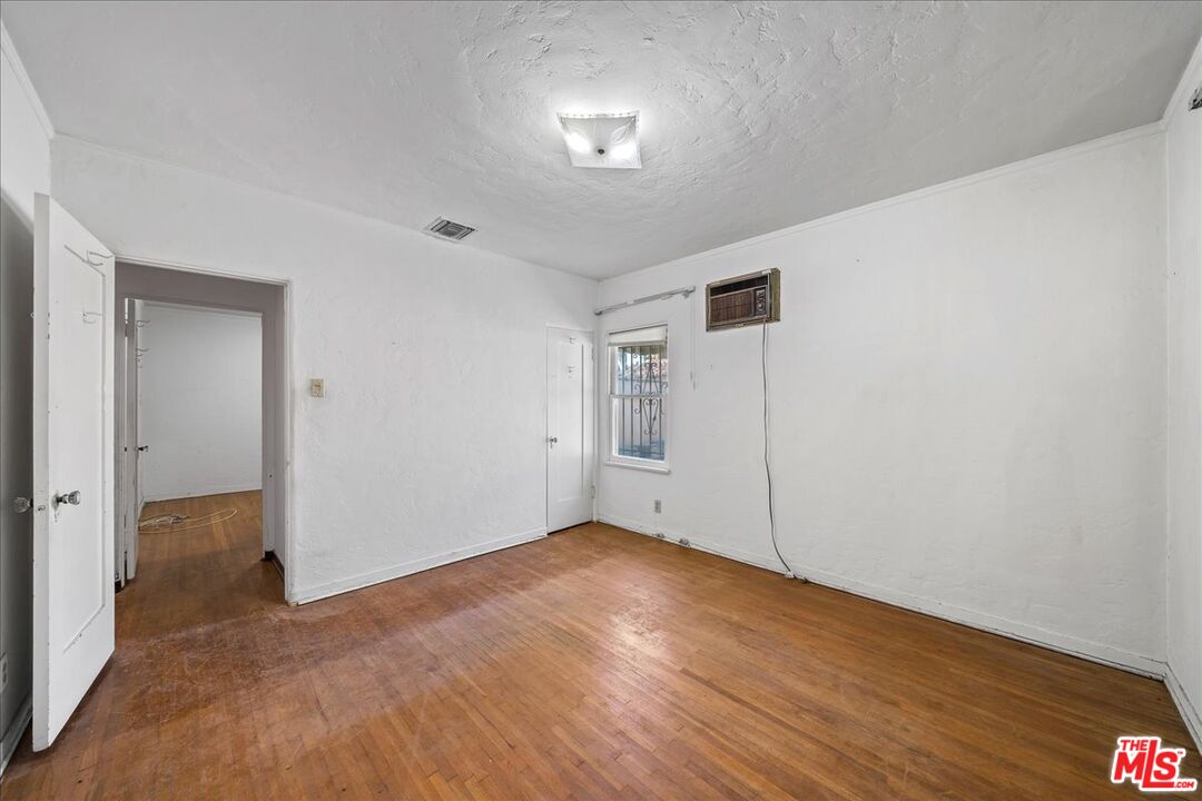 803 N Ogden Dr