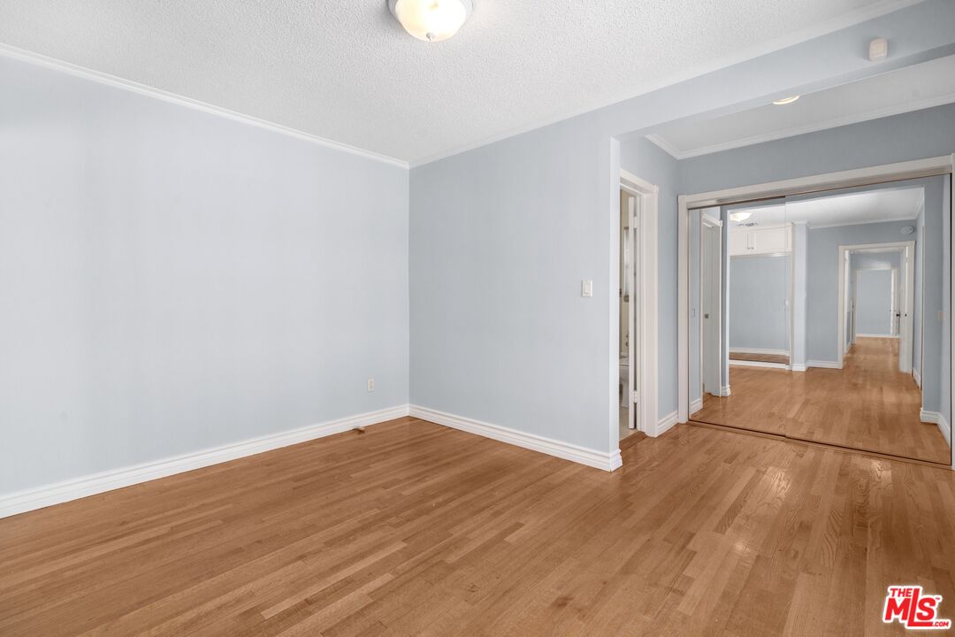 2723 Ceilhunt Ave
