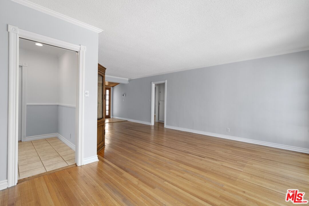 2723 Ceilhunt Ave