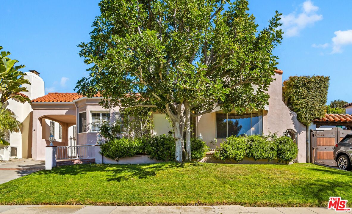 6409 Colgate Ave