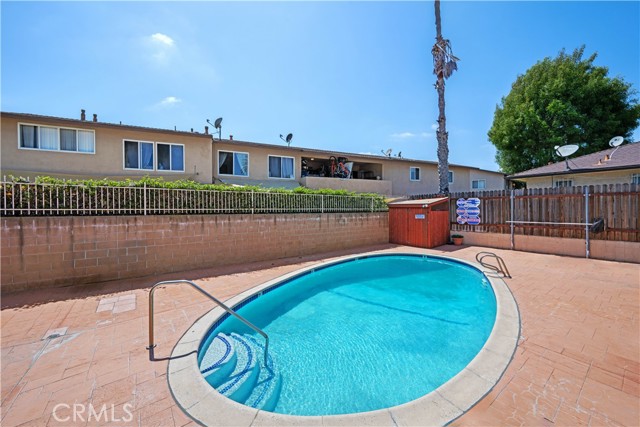 888 Victor AVE Unit: 9