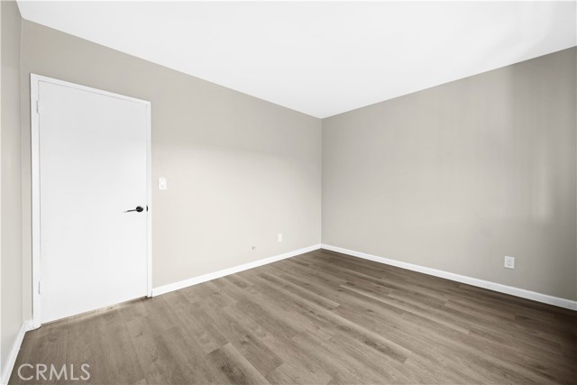 888 Victor AVE Unit: 9