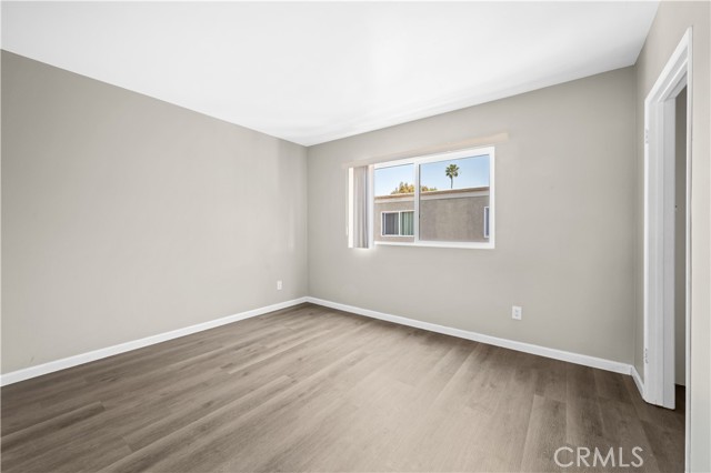 888 Victor AVE Unit: 9