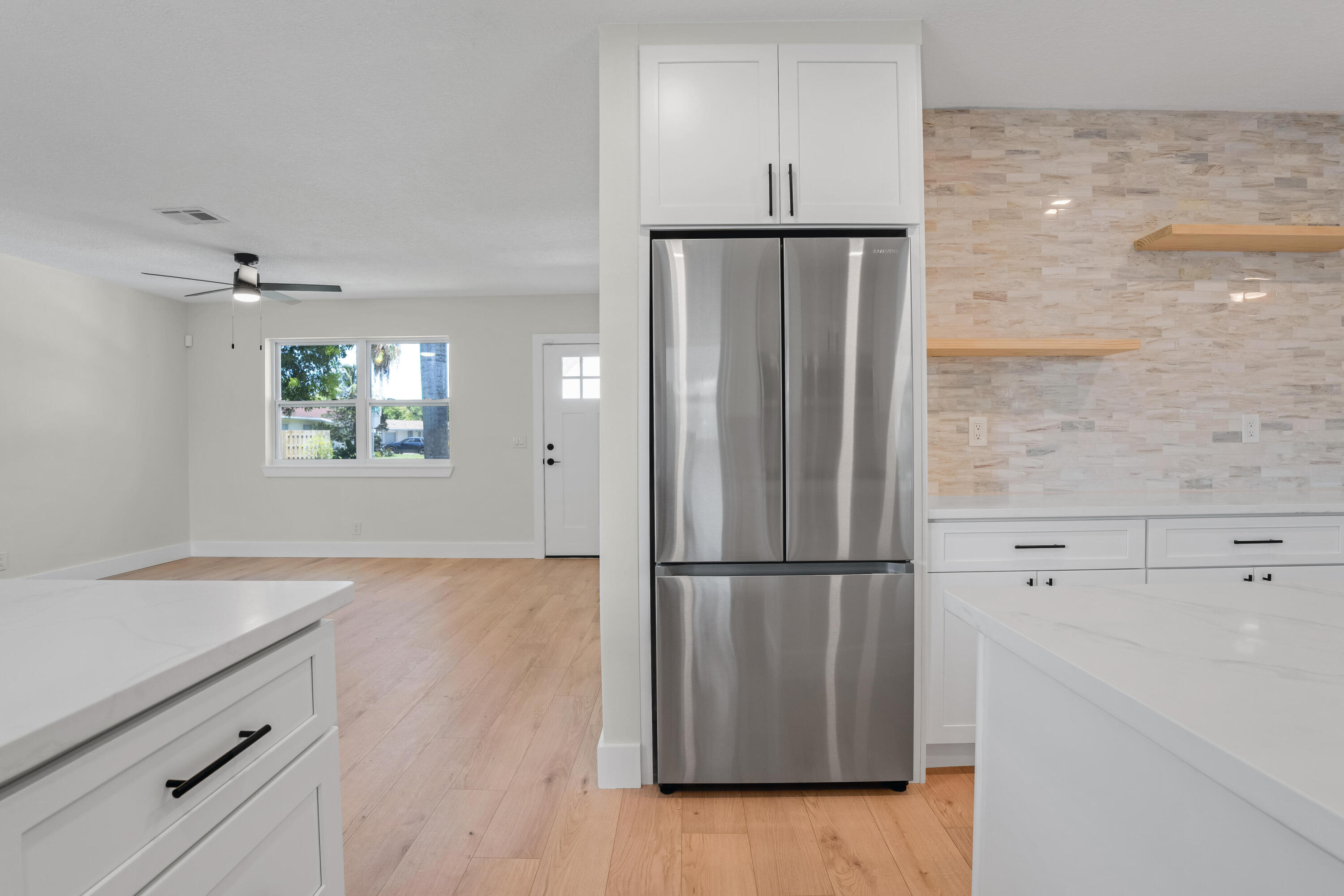 598 Coral Way