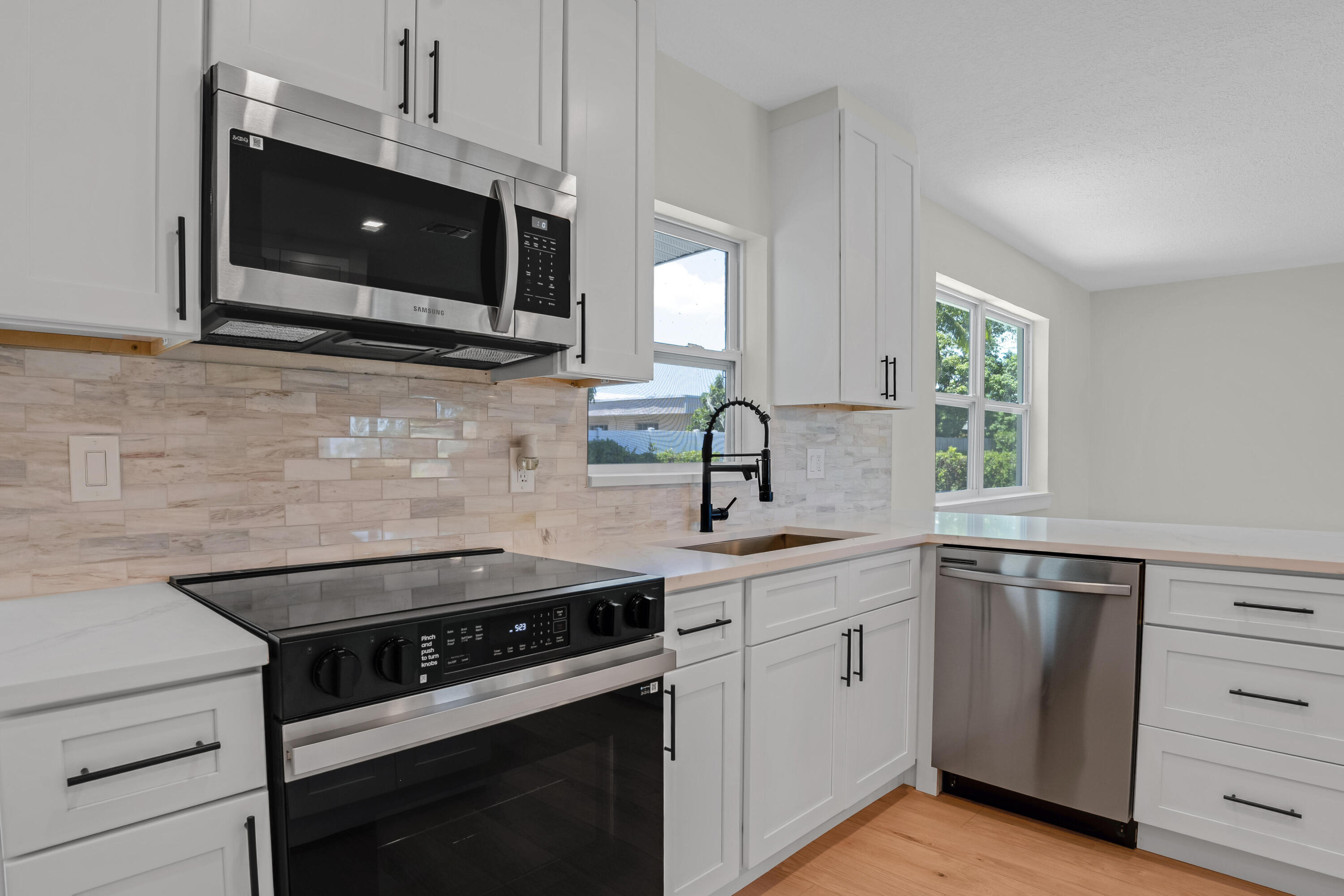 598 Coral Way