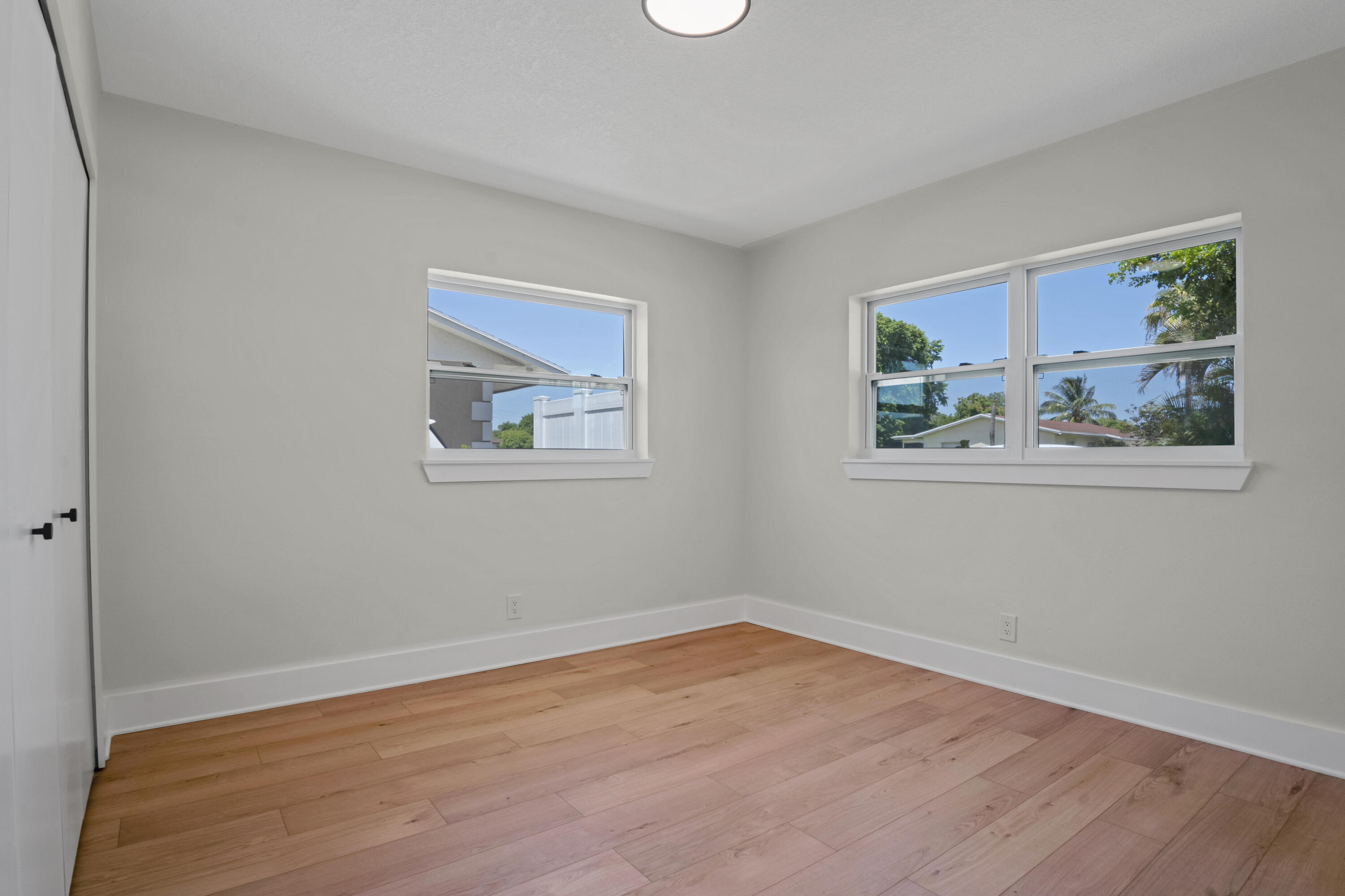 598 Coral Way