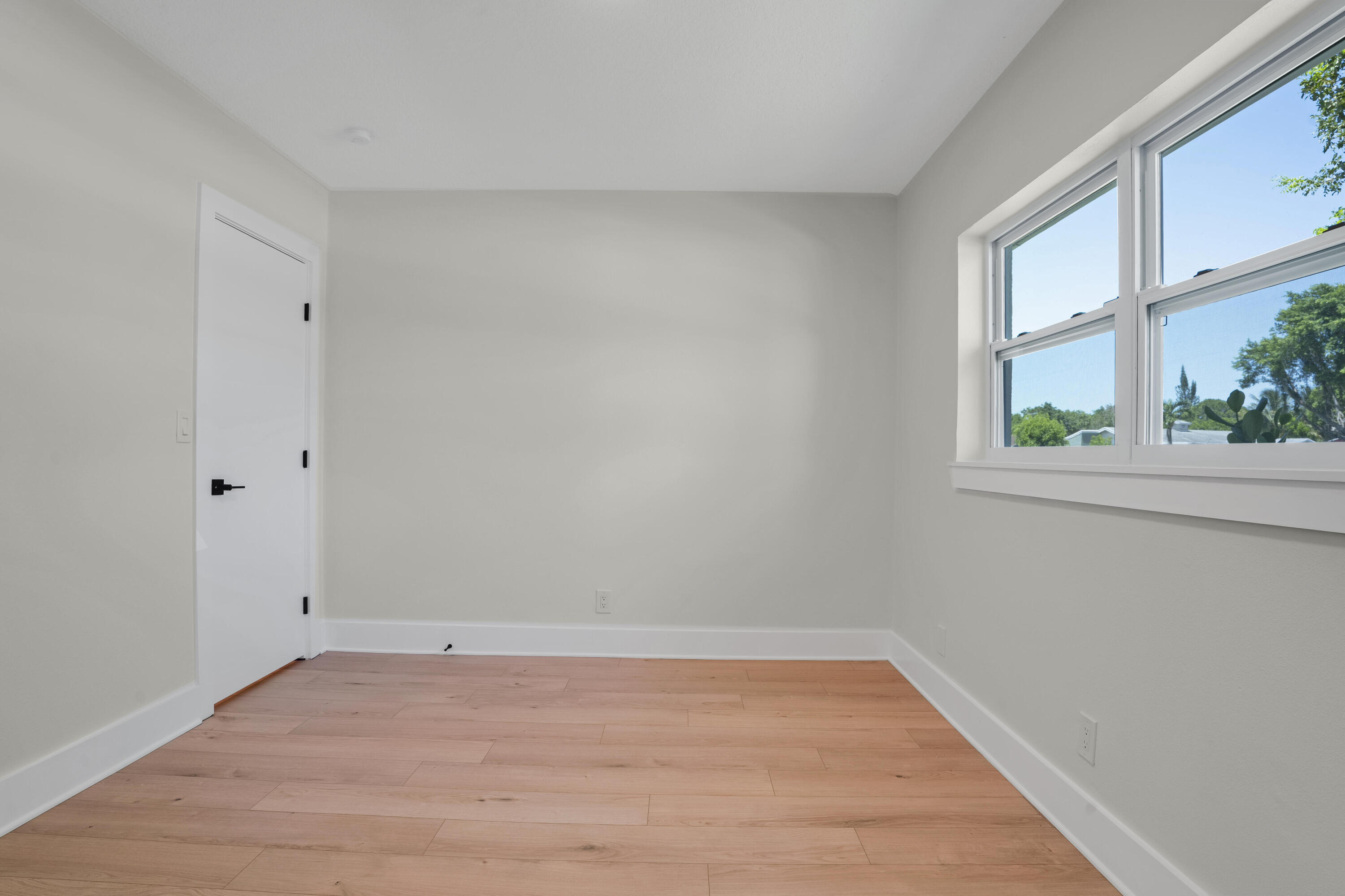598 Coral Way