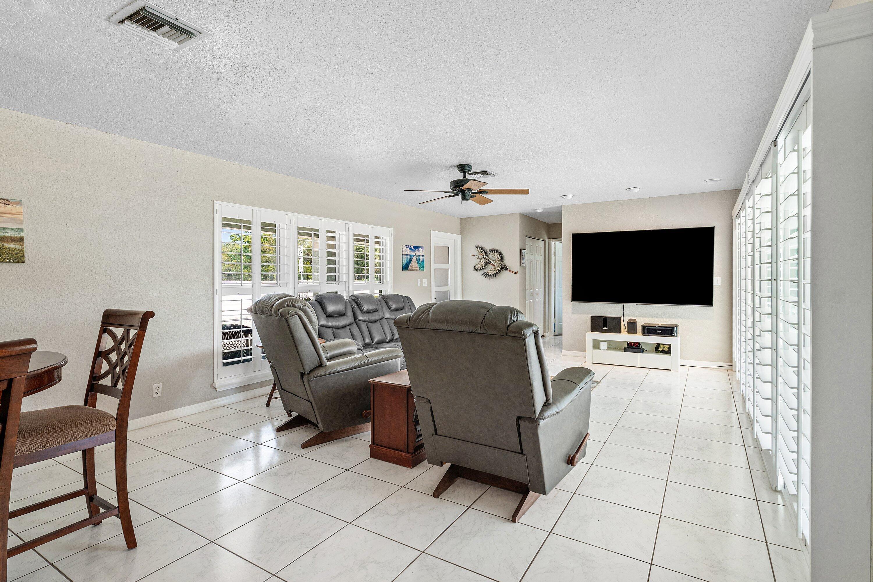 598 W Palmetto Park Road