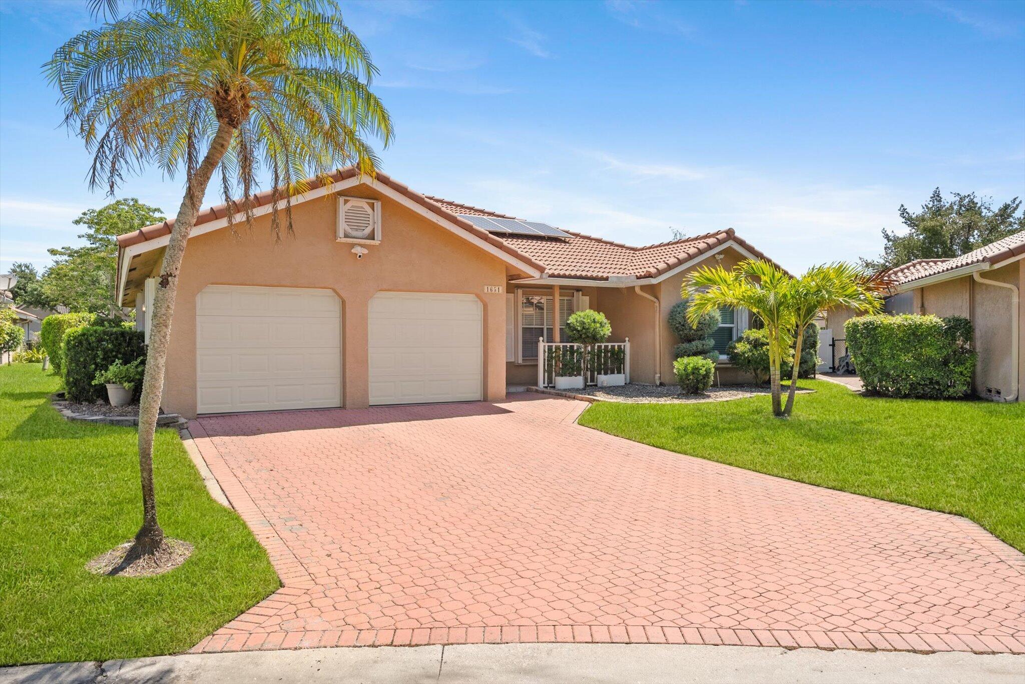 1651 NW 106th Way