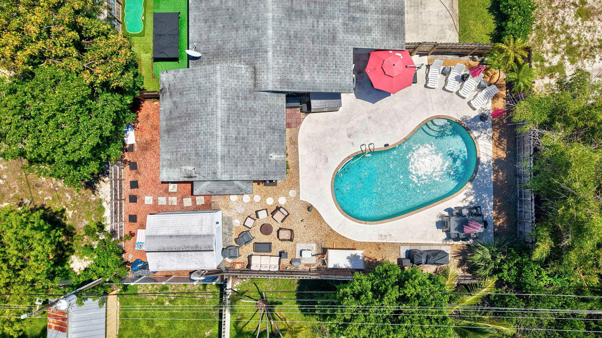 917 W Drew Street