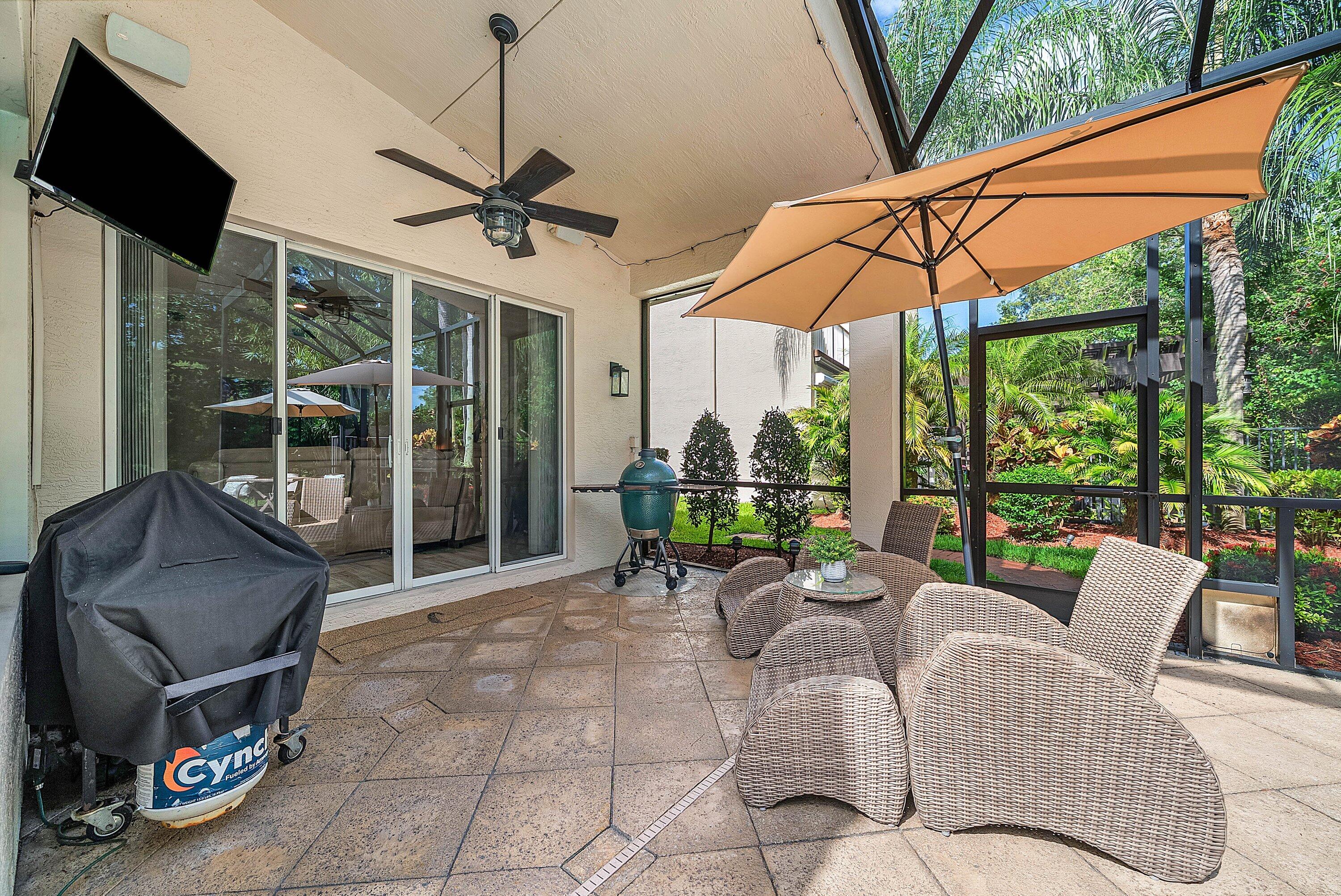 8564 BREEZY OAK Way