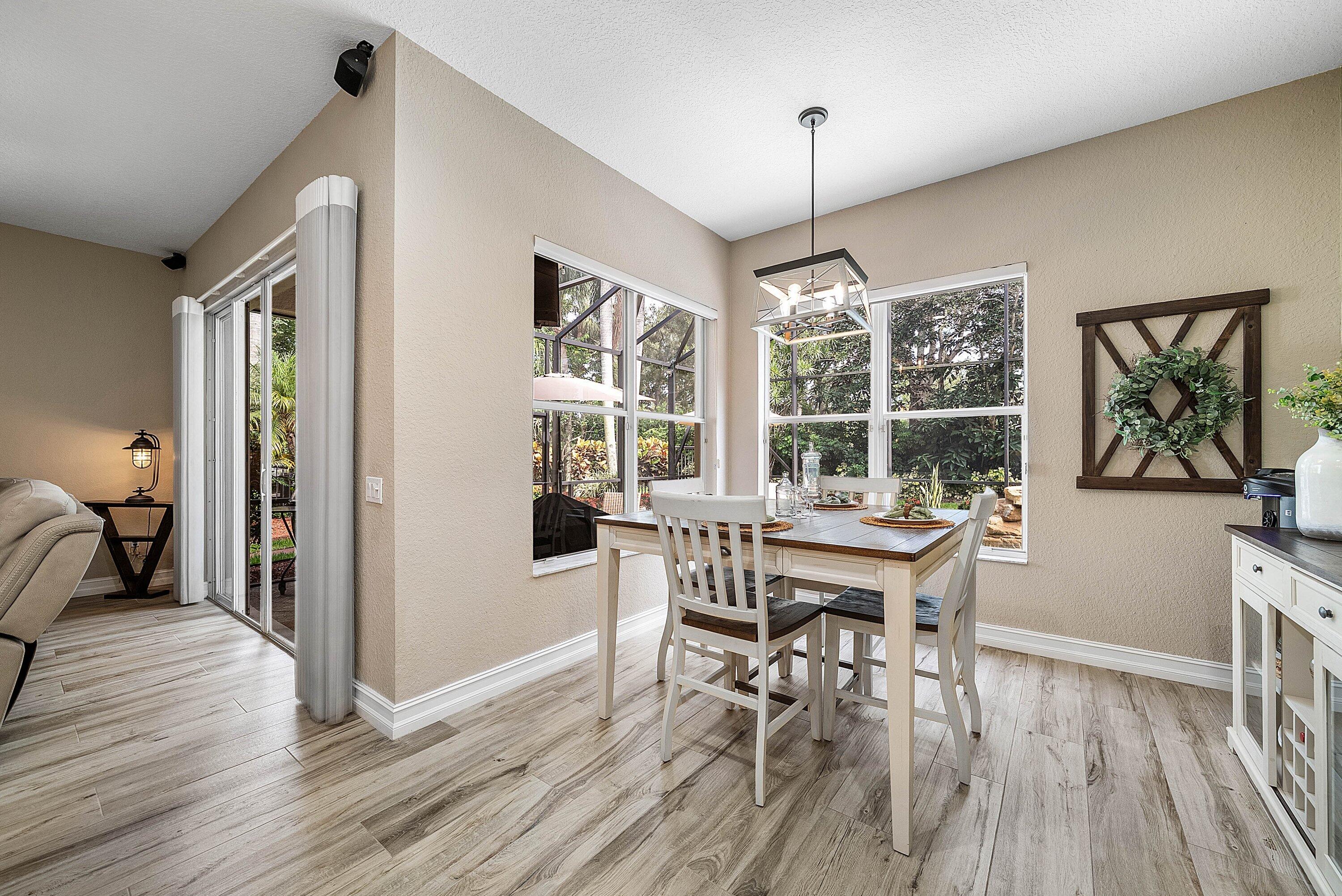 8564 BREEZY OAK Way