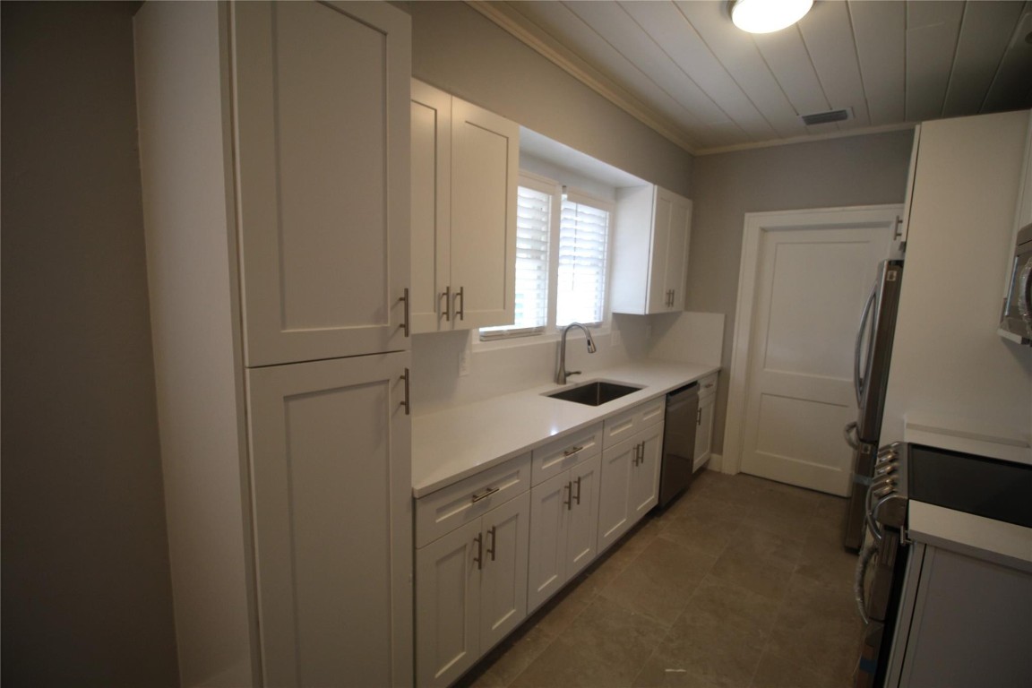 239 NW 1st Ave
