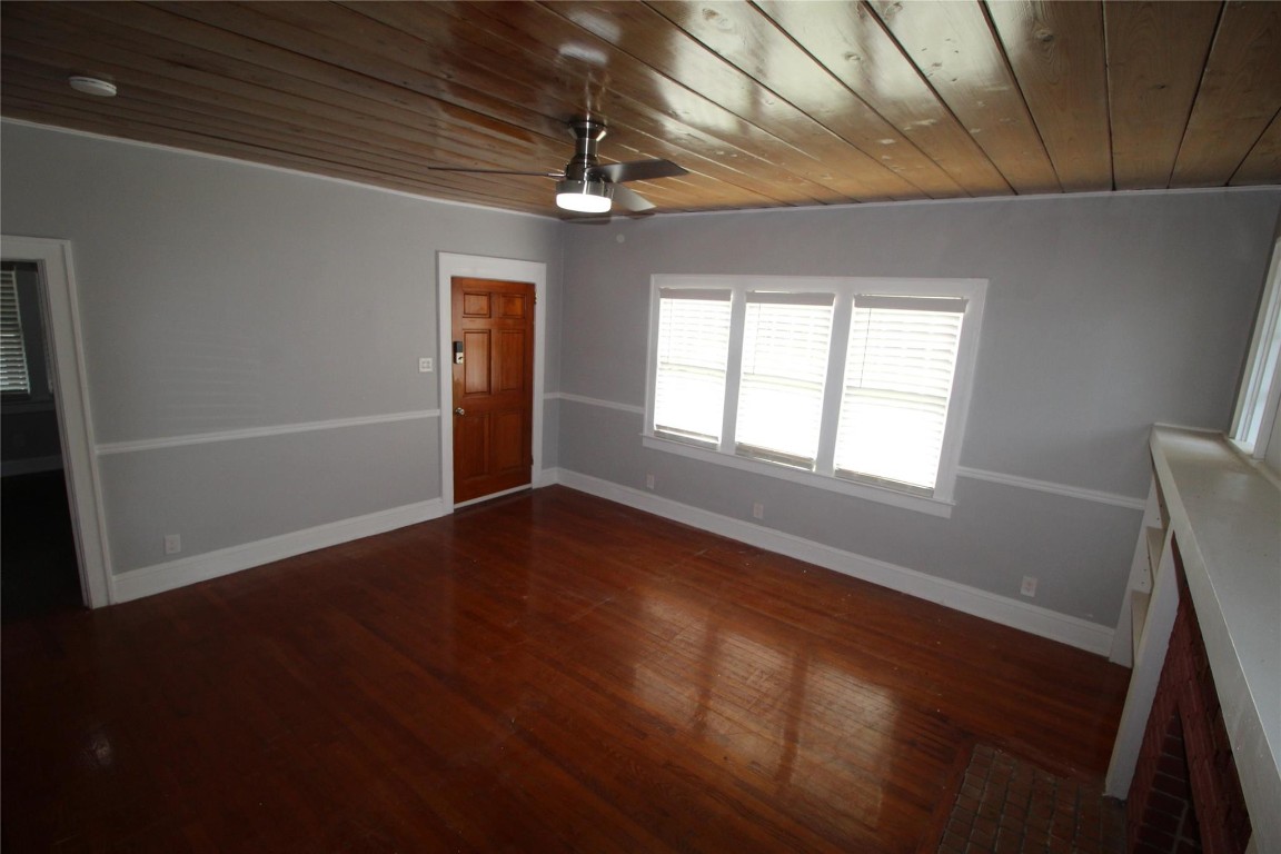 239 NW 1st Ave