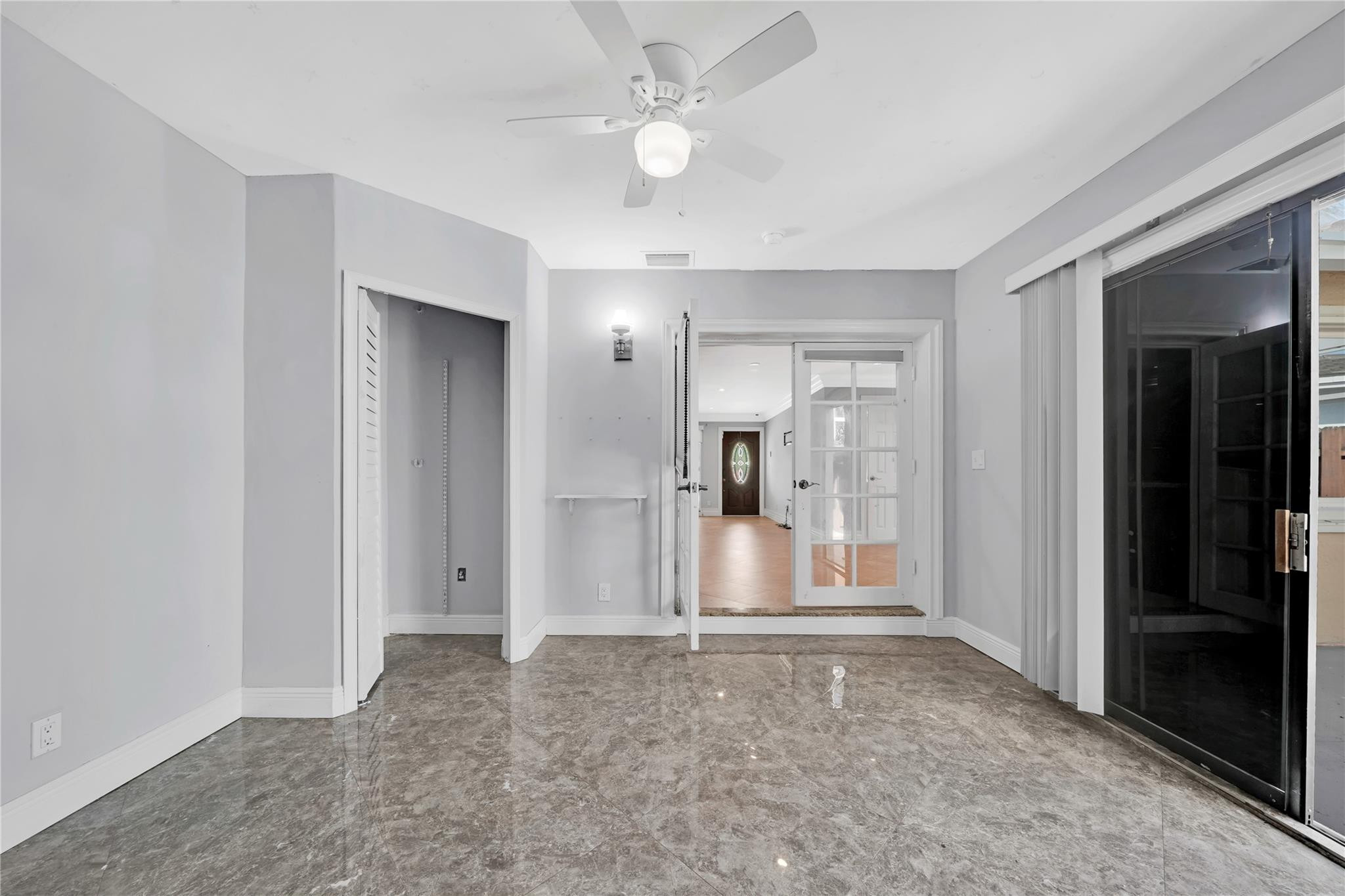 541 SE 4th St